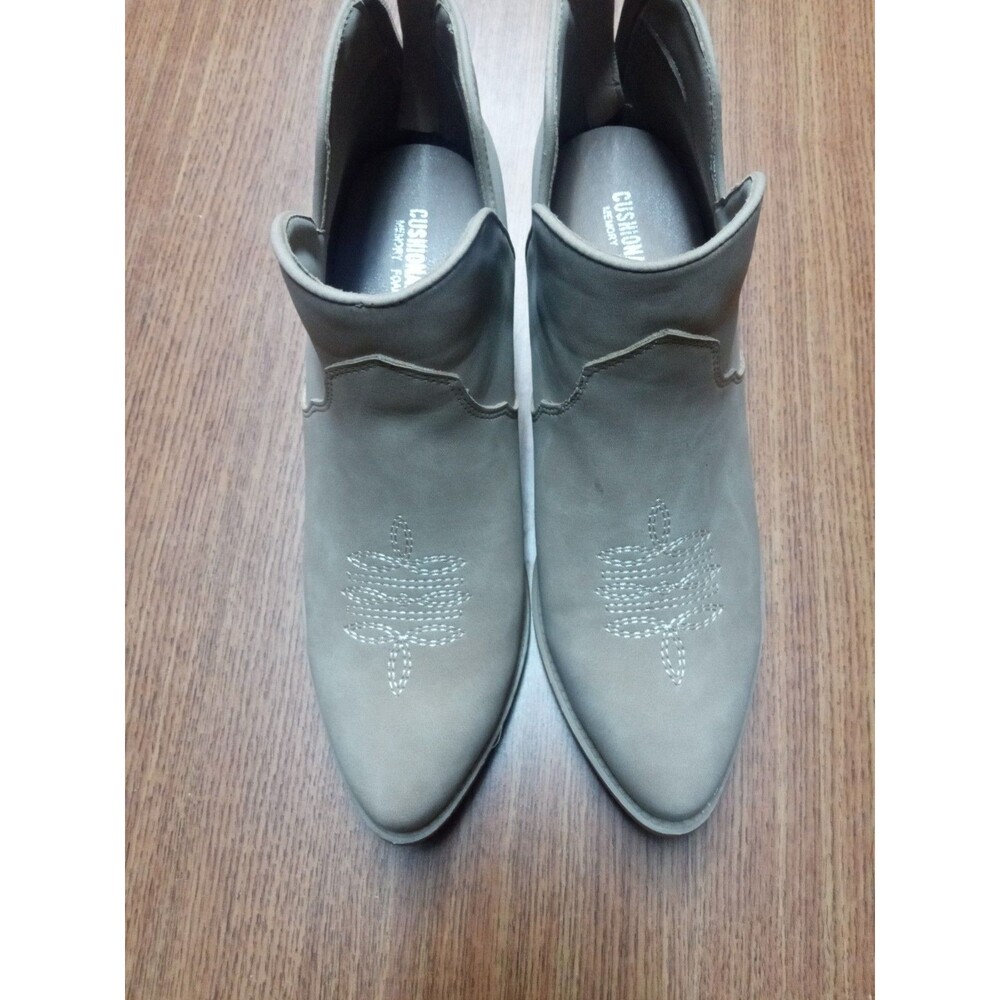 CUSHIONAIRE Women's Western Ankle Boot +Memory Foam, Wide Widths..Size 9 W
